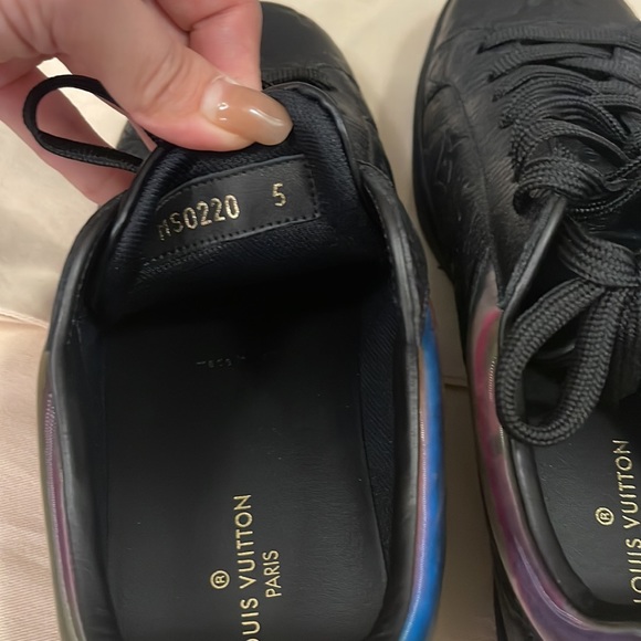 Louis Vuitton sneaker men’s size 5 (women size 38.5) - Picture 7 of 8